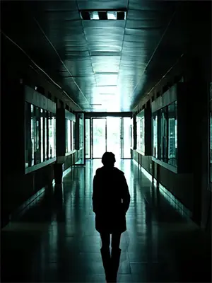 手机里的影子头歪了是心理现象吗